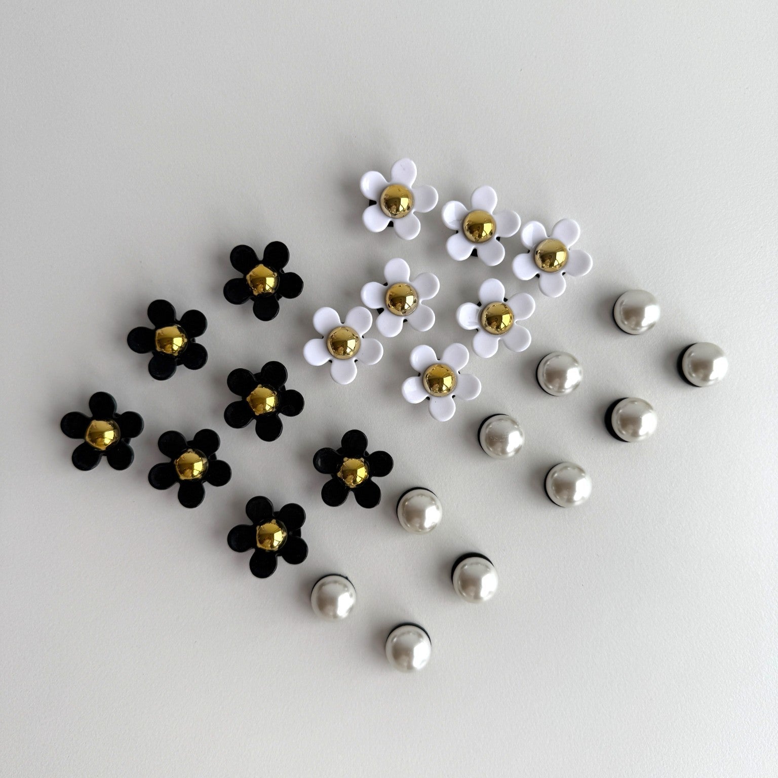 Full-Set Flower Charmy