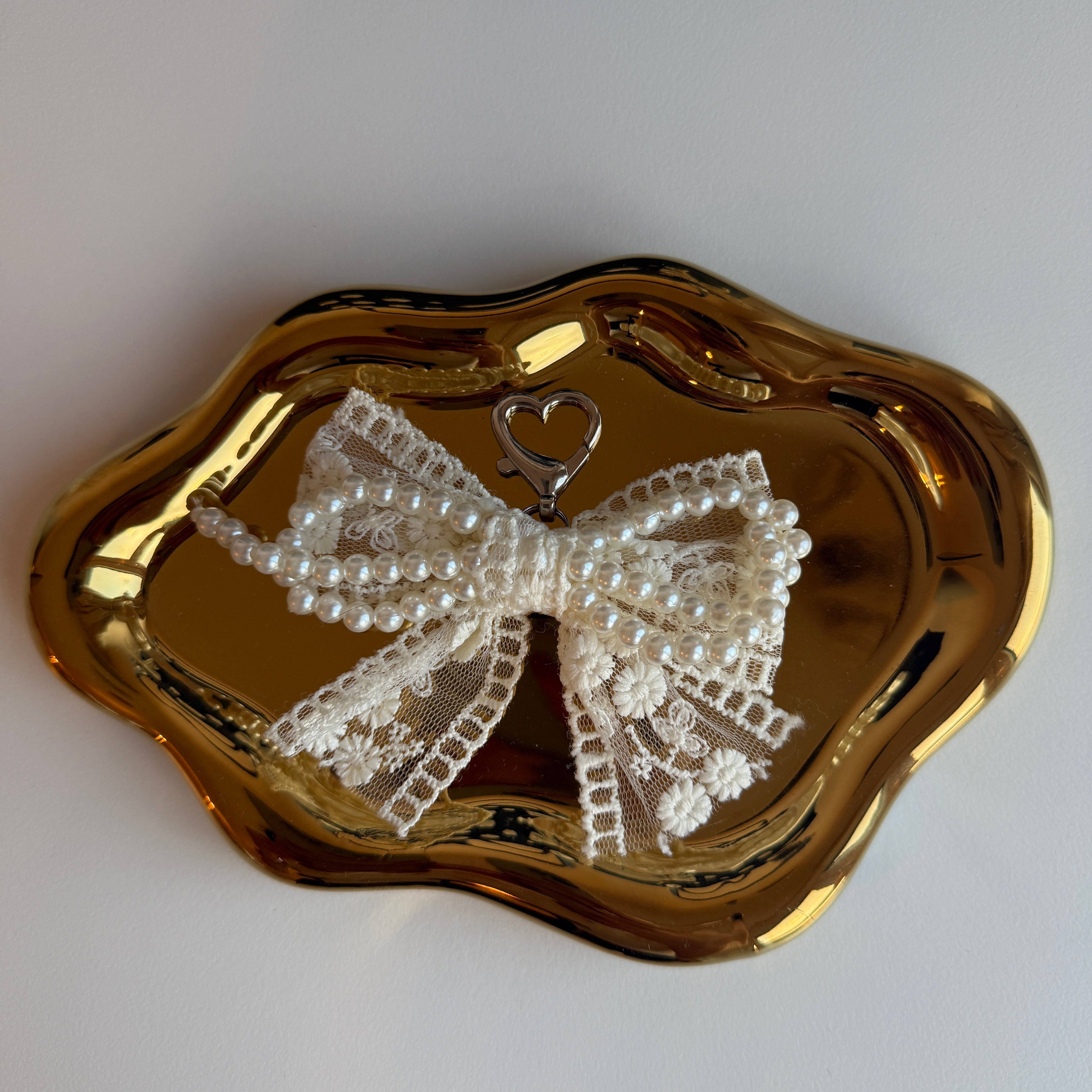 Schleifen-Deko für deine Charmy