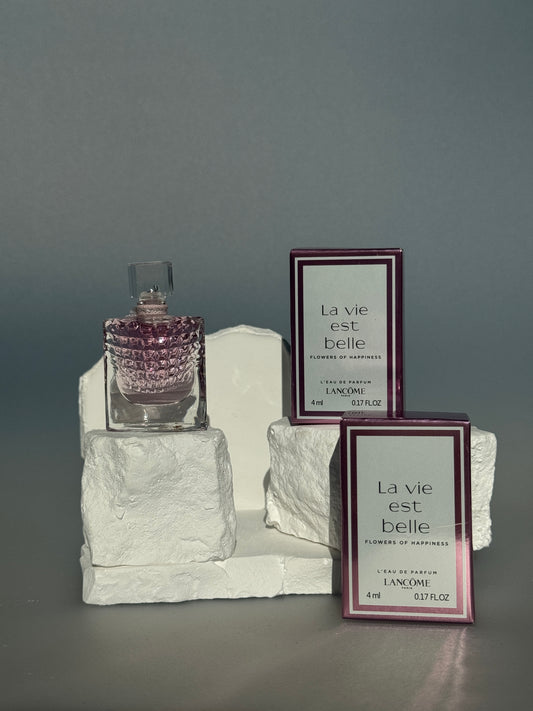 Lancome La Vie Est Belle Flowers of Happiness L'eau De Parfum 4ML